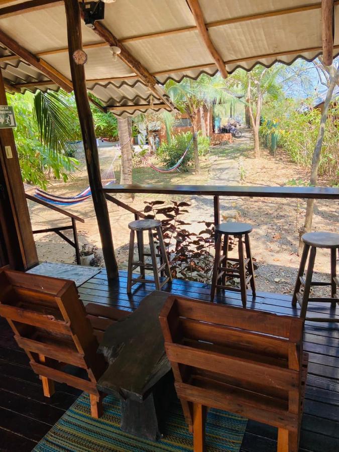 Luminosa Uvita Hostel Kültér fotó