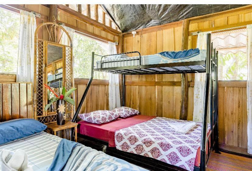 Luminosa Uvita Hostel Kültér fotó
