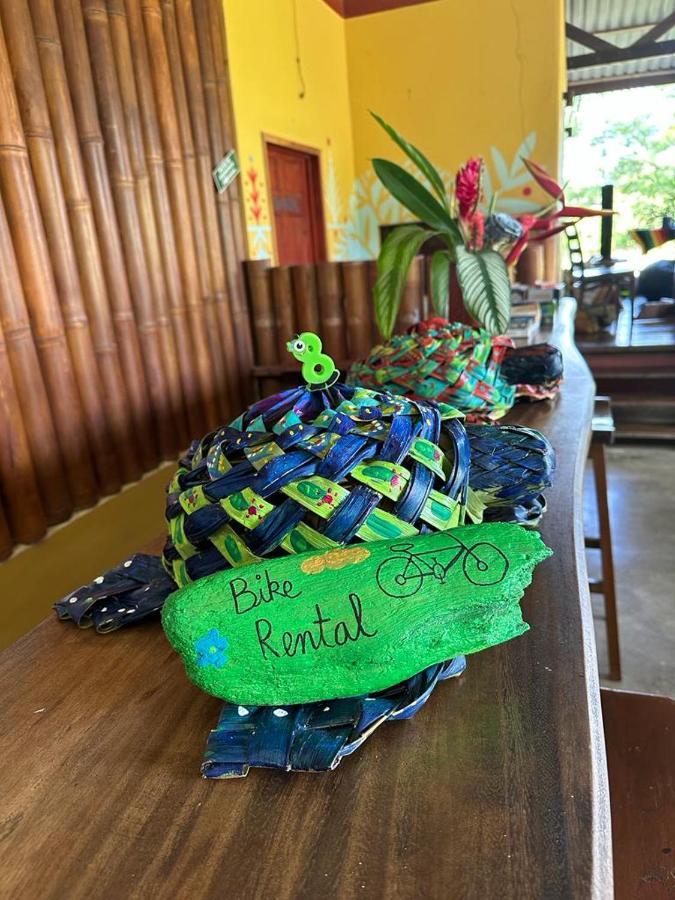 Luminosa Uvita Hostel Kültér fotó